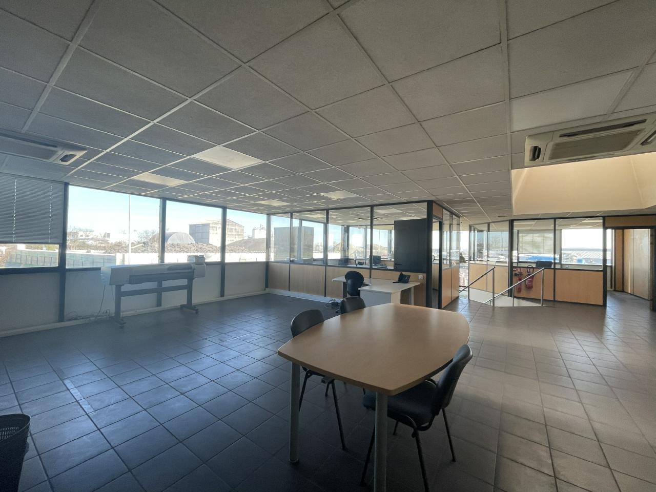 Local d'activité Mornant 1686m² Vente local d'activité Mornant Rhône OVACT2420763 1
